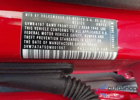 2013 Volkswagen Beetle 2.0T из США, поврежденный, VIN 3VW7A7AT5DM801567